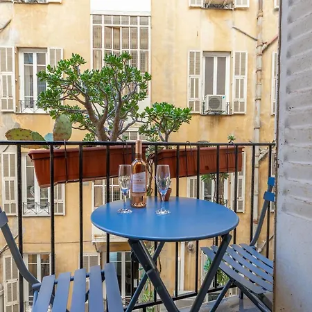 Art Deco Flat 45 M² Appartement *