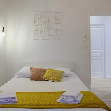 Maison Bianchi - Raspail Apartment *