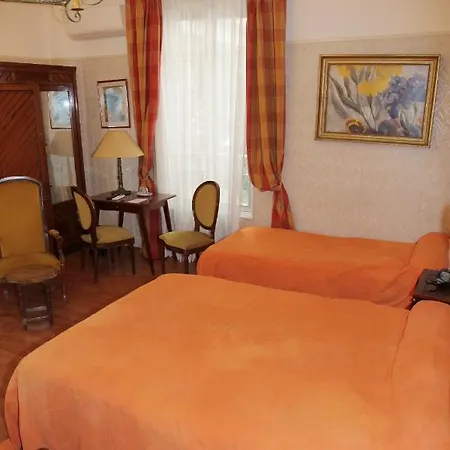 Hotel Cronstadt 3*
