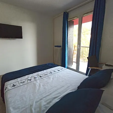 홈스테이 Private In Renovated - Tram 1 Min Walk *
