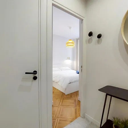 Bh - Chez Marylin - Lux 2 Pers. Wifi. Clim. Central * Nice
