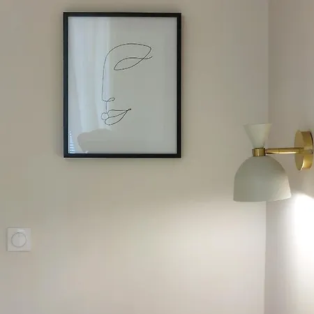 Bh - Chez Marylin - Lux 2 Pers. Wifi. Clim. Central Apartment *
