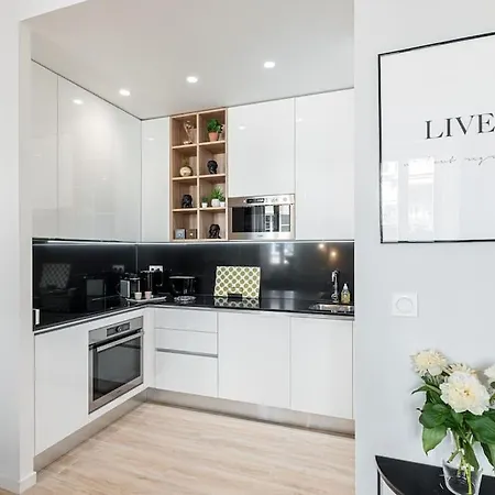 Gesu - 2 Bedroom In Old Town - Gesu Square *