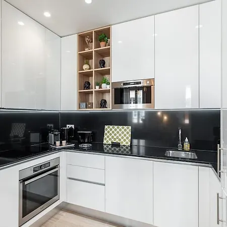 Gesu - 2 Bedroom In Old Town - Gesu Square