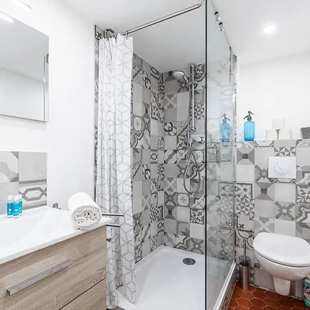 Apartment Prefecture 15 - Old Town Duplex 2 Doubles Beds