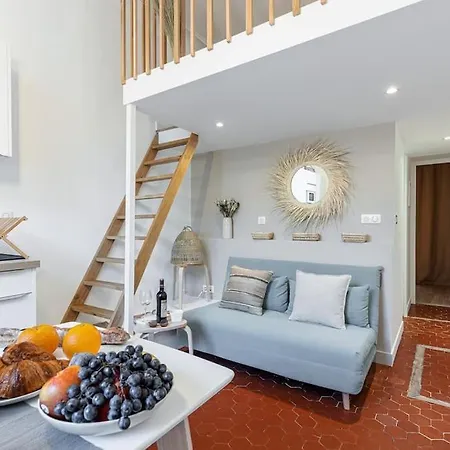 Prefecture 15 - Old Town Duplex 2 Doubles Beds * Nice