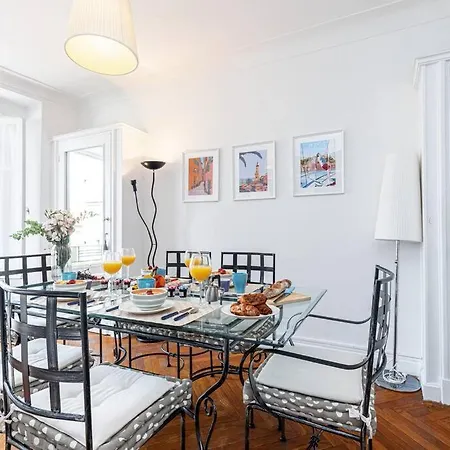 My Casa - Joffre 38 - Spacious One Bedroom *