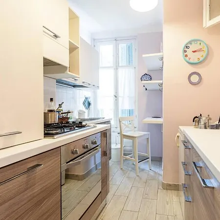 My Casa - Joffre 38 - Spacious One Bedroom Apartment *