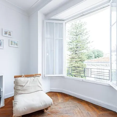 My Casa - Joffre 38 - Spacious One Bedroom Apartment