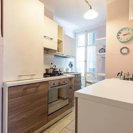 My Casa - Joffre 38 - Spacious One Bedroom Apartment