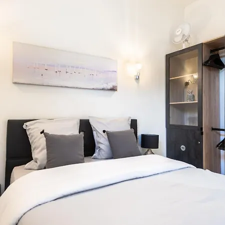 Jean Medecin - Modern And Brand New 1br Flat