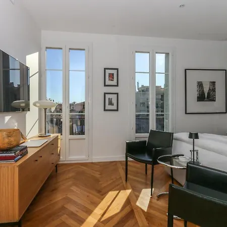 Apartment Modern Walking Distance To Beach In Carre D'or