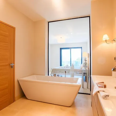 Villa Hesperides Vi4337 By Riviera Nice