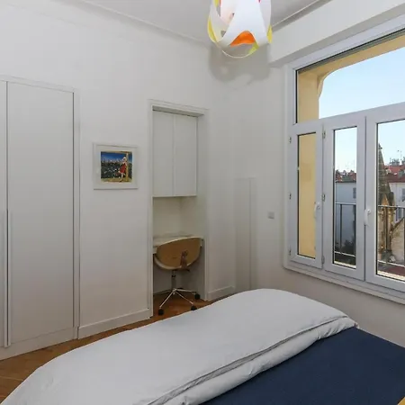 Apartment Modern Walking Distance To Beach In Carre D'or Nice