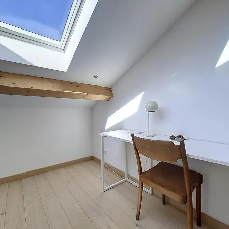 Nestor&jeeves - To Meet - - Floor Apartment