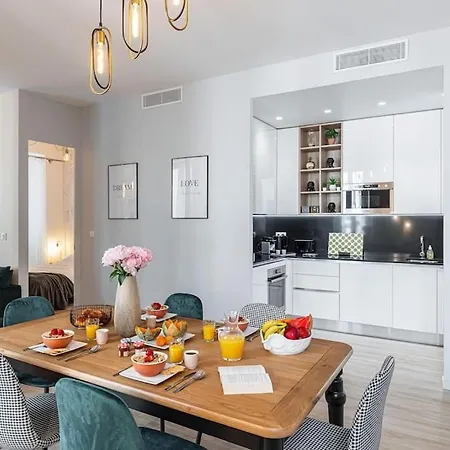 Gesu - 2 Bedroom In Old Town - Gesu Square