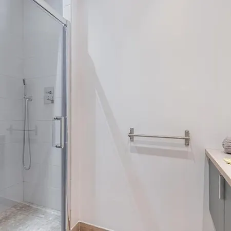 Gesu - 2 Bedroom In Old Town - Gesu Square