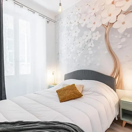 Apartment Gesu - 2 Bedroom In Old Town - Gesu Square Nice