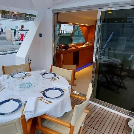 Botel Yacht Charter Cannes Antibes