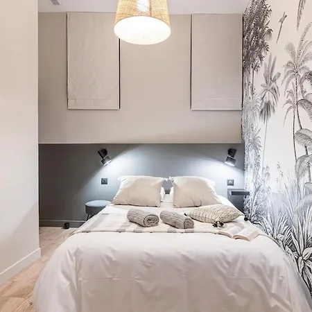 Appartement La Croix - Old Town Modern Apartment - 2 Bedrooms *