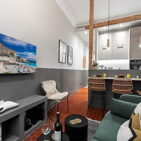 Appartement La Croix - Old Town Modern Apartment - 2 Bedrooms Nice