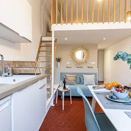 Prefecture 15 - Old Town Duplex 2 Doubles Beds
