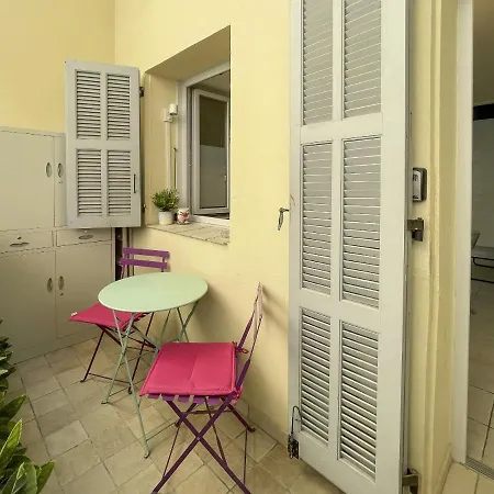 Apartment Near Promenade 4 People