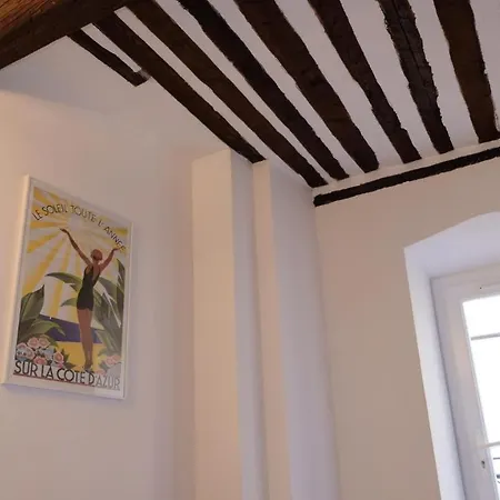Rue Neuve Apartment