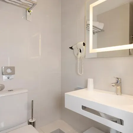 64 Otel