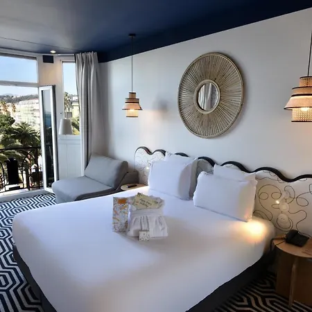 1er Hotel Nicea