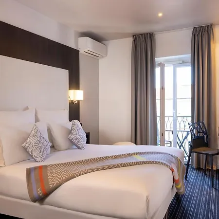 Otel 64 4*