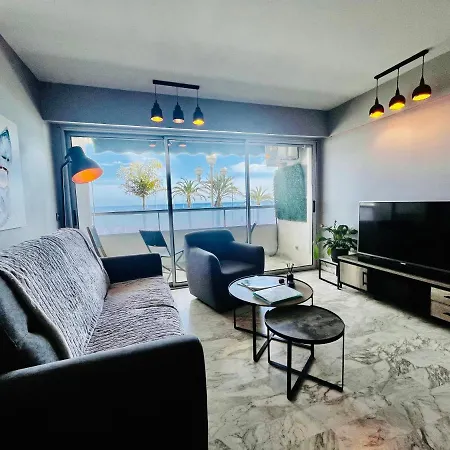 Flat Design With Sea View Promenade Des