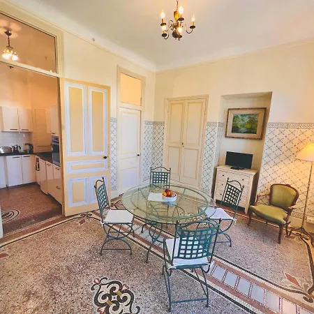 Résidence La Léonie Aparthotel 2*