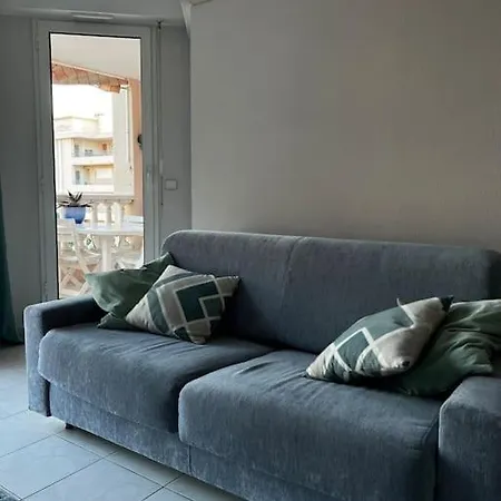 Apartment Beautiful Lazurka Nice
