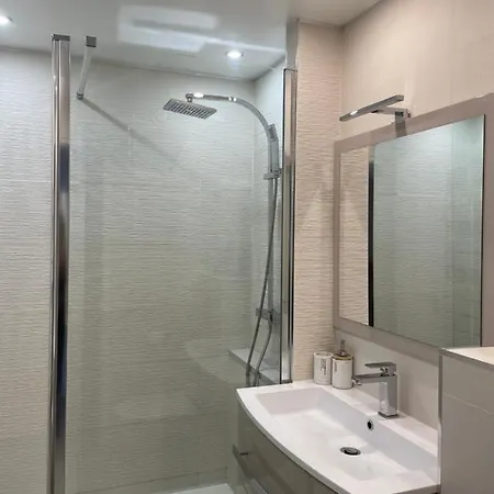 Apartament Neuf Pres De La Mer *