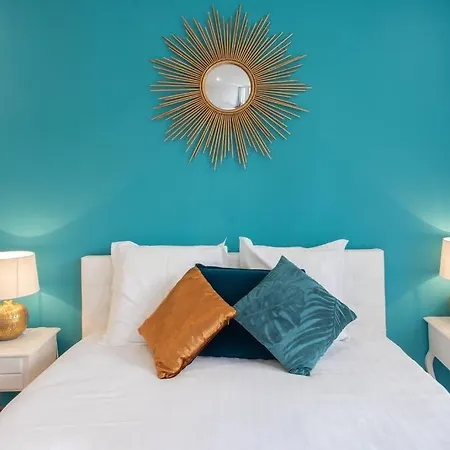 Apartamento L7 5mins Walk Old Town 3 Ac Wifi *