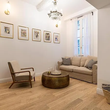 Appartement Chez Collette - Luxury In The Old *