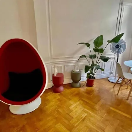 Apartment Luxurious 2 Bedrooms On Promenades Des