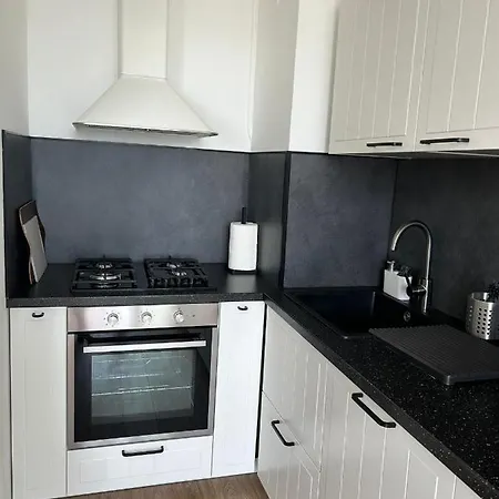 Apartment La Couronne A