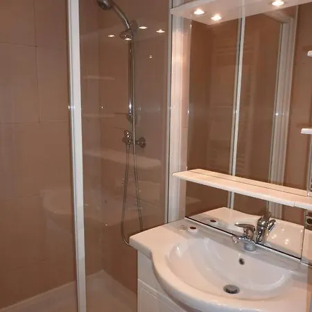 Vieux 2 Pieces San Remo Apartment