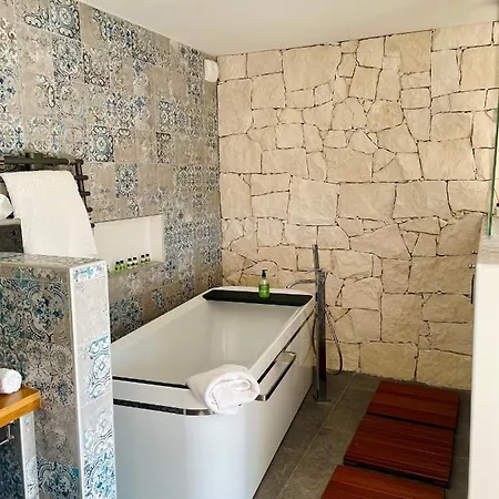 Escondida Bed & Breakfast