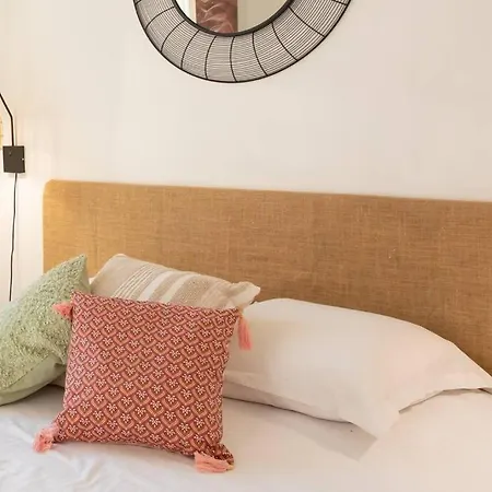 Apartment L40 2p 5mins Old Town & Sea/balcony & Ac Nice