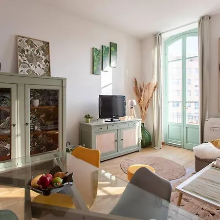 L40 2p 5mins Old Town & Sea/balcony & Ac *