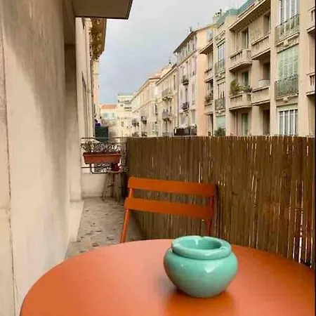 Atypique Et Original *