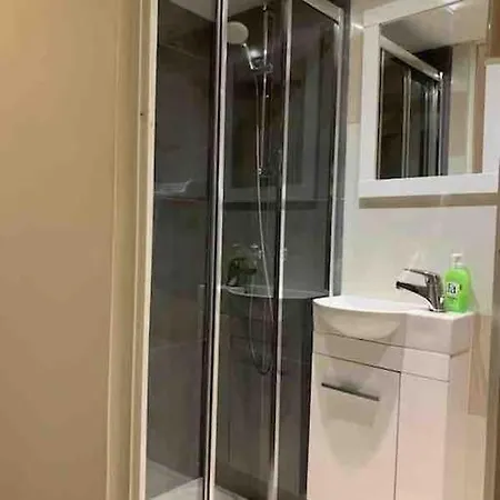 Apartment Atypique Et Original Nizza
