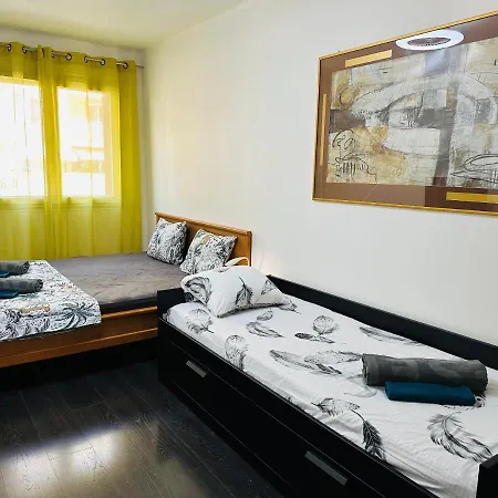 The Nice: Cozy 3-room Airport Getaway *