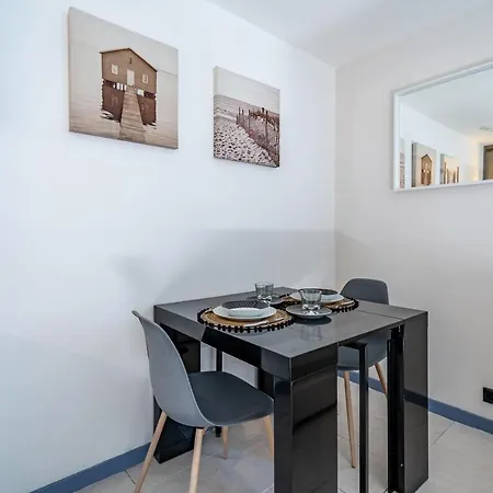 Charmant Proche Gare Apartment