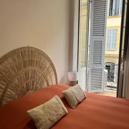 Appartement 3 Pieces A *