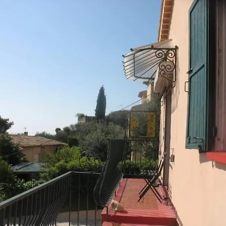 Holiday home Maison Traditionnelle Sur Les Collines Nicoises