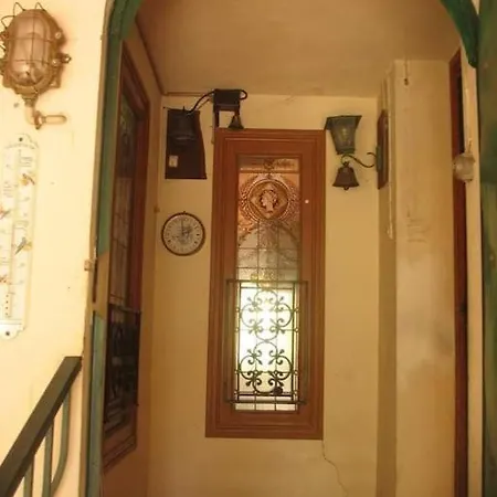 Maison Traditionnelle Sur Les Collines Nicoises Nice